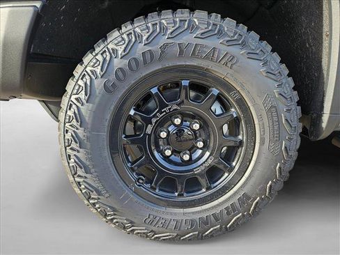 New 2026 GMC Sierra 1500 AT4X w/ AT4X AEV Edition image 10