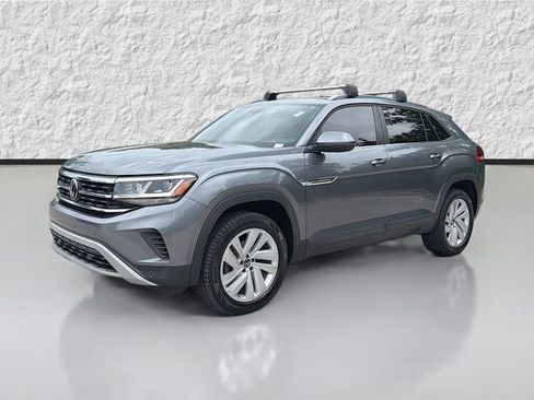 Used 2020 Volkswagen Atlas Cross Sport SE w/ Panoramic Sunroof Package FWD image 7