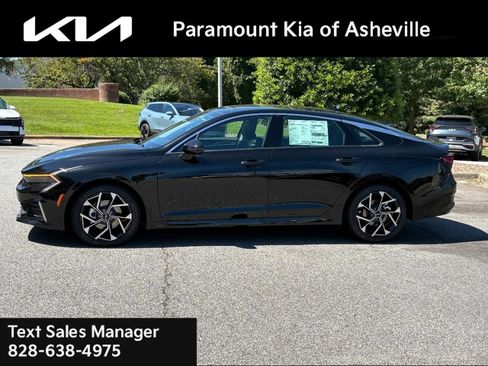 New 2026 Kia K5 EX image 3