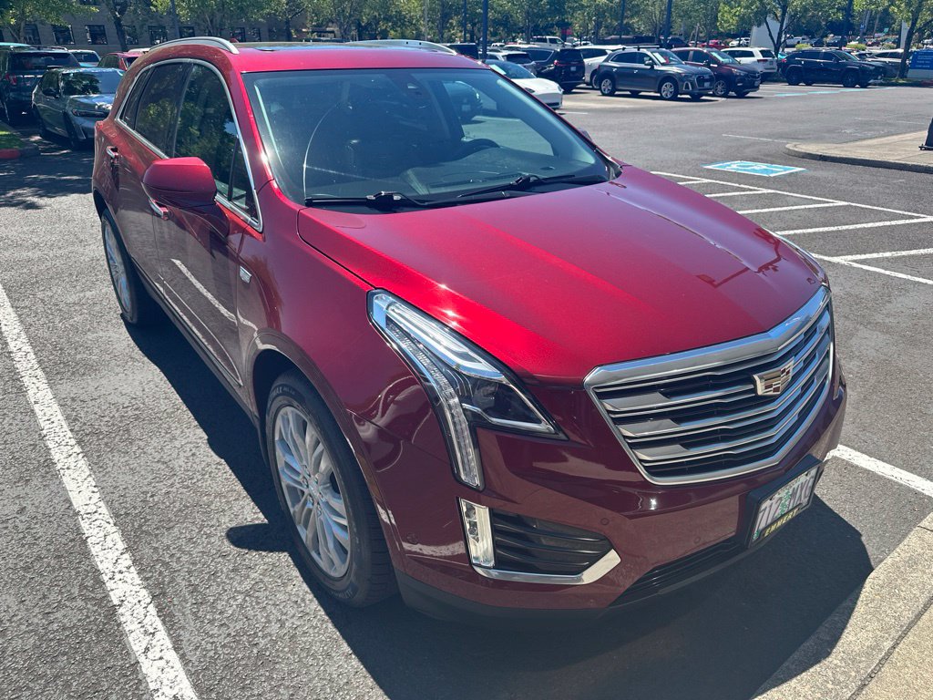 Used 2017 Cadillac XT5 Premium Luxury w/ Driver Assist Package AWD/4WD image 1