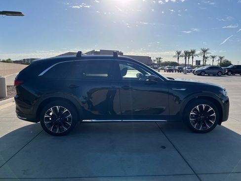 Used 2024 MAZDA CX-90 Plug-In Hybrid w/ Premium Plus AWD/4WD image 5