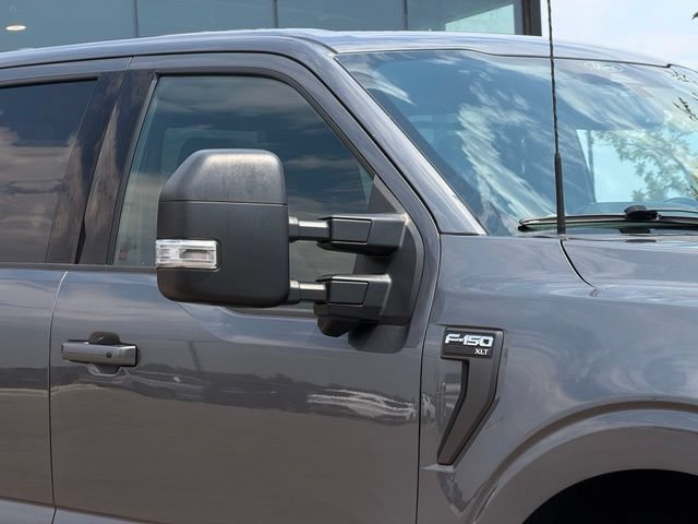 Used 2022 Ford F150 XLT w/ Equipment Group 302A High AWD/4WD image 4
