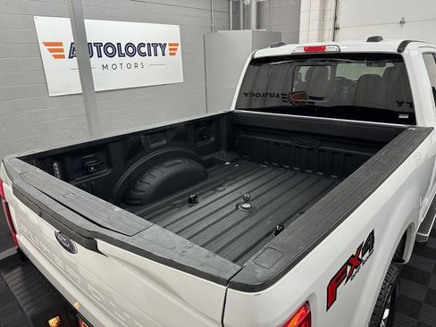 Used 2022 Ford F250 Lariat w/ Chrome Package AWD/4WD image 11