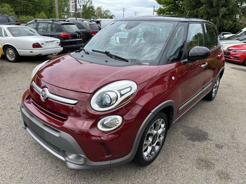 Used 2015 FIAT 500L Trekking FWD image 2