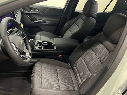 New 2026 Chevrolet Equinox LT w/ LPO, Floor Liner Package image 25