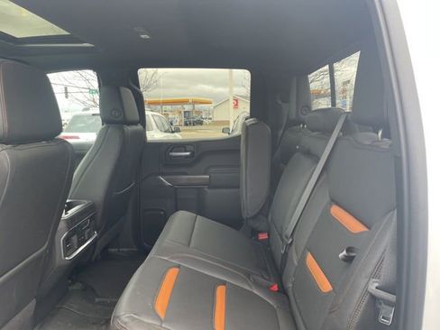 Used 2021 GMC Sierra 1500 AT4 w/ AT4 Premium Package image 7