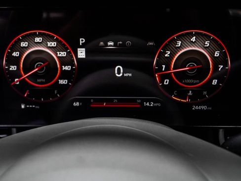 Used 2024 Hyundai Elantra SEL w/ Convenience Package image 29