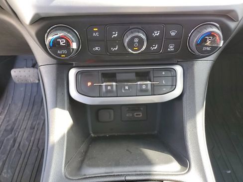 Used 2023 GMC Acadia SLE w/ Driver Convenience Package image 32