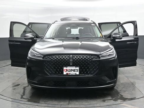 Used 2025 Lincoln Aviator Reserve w/ Equipment Group 201A image 53