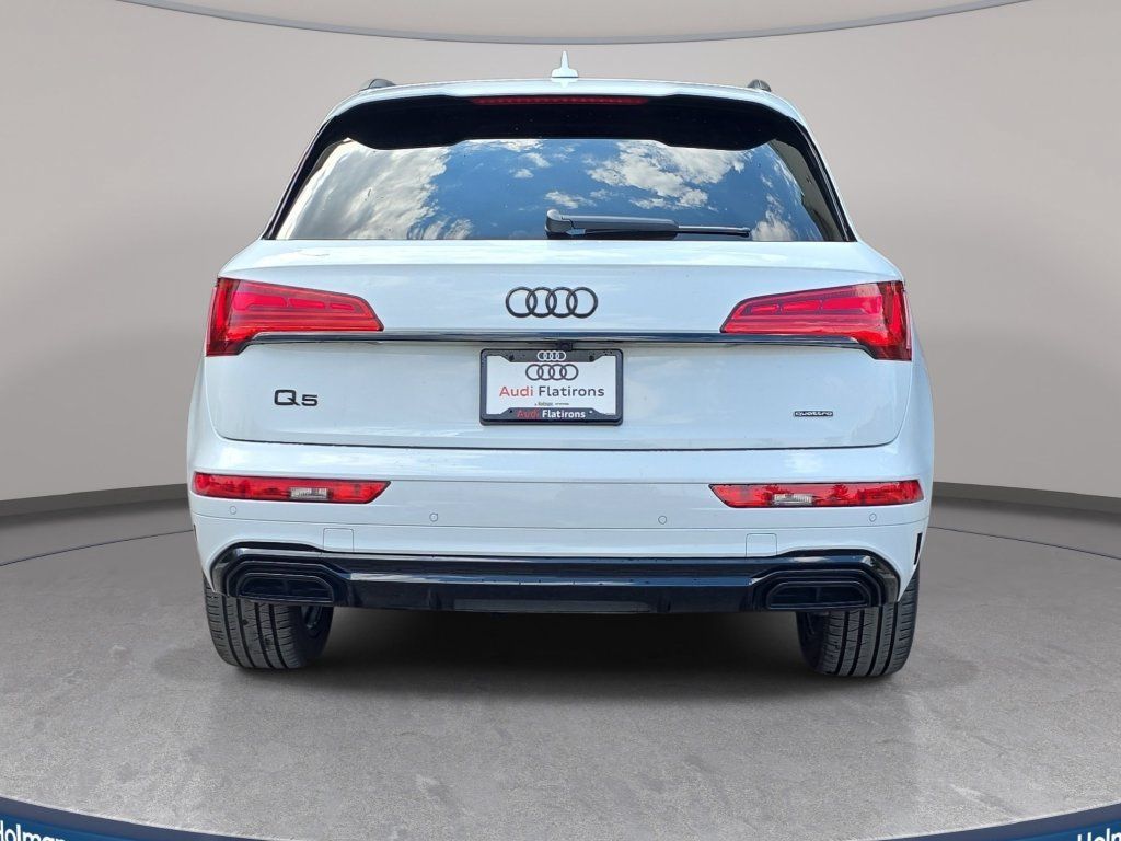 Certified 2024 Audi Q5 e Premium Plus w/ Premium Plus Package AWD/4WD image 6