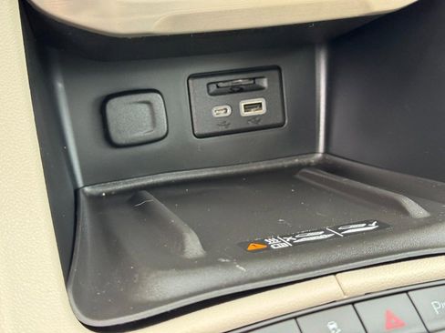 Used 2021 GMC Acadia Denali w/ LPO, Floor Liner Package image 25