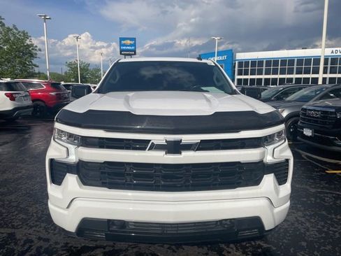 Used 2022 Chevrolet Silverado 1500 RST w/ Z71 Off-Road Package AWD/4WD image 6