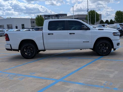 Used 2025 RAM 1500 Big Horn AWD/4WD image 5