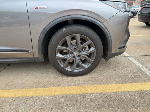 Used 2022 Acura MDX A-Spec image 10