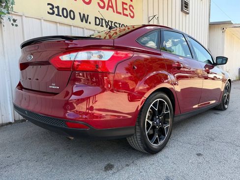 Used 2014 Ford Focus SE w/ Equipment Group 201A FWD image 3