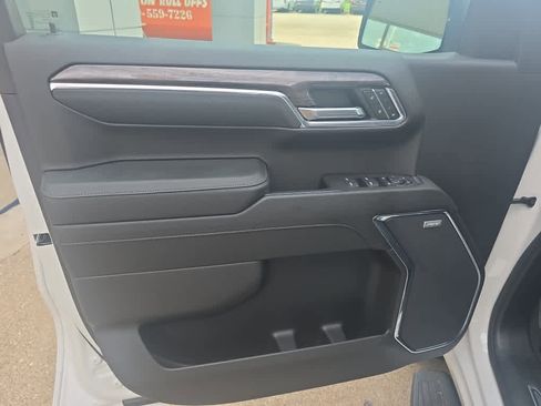 Used 2024 Chevrolet Silverado 1500 LTZ w/ LTZ Convenience Package II image 20