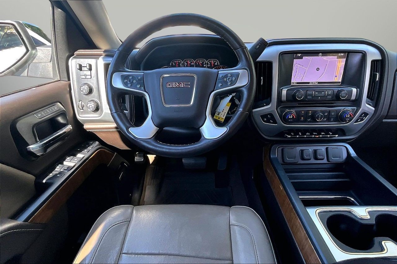 Used 2016 GMC Sierra 1500 SLT AWD/4WD image 10