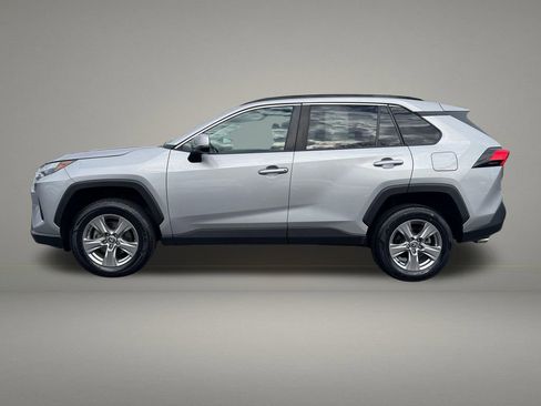 Used 2024 Toyota RAV4 XLE image 2