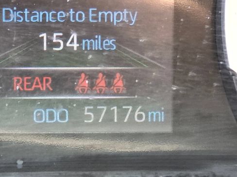 Used 2021 Toyota RAV4 XLE w/ Convenience Package FWD image 25