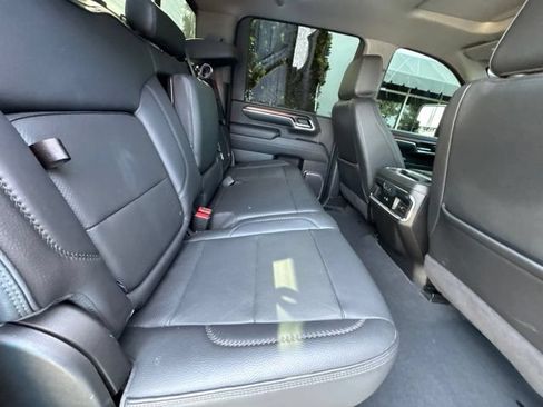 Used 2024 GMC Sierra 2500 Denali w/ Denali Reserve Package AWD/4WD image 6