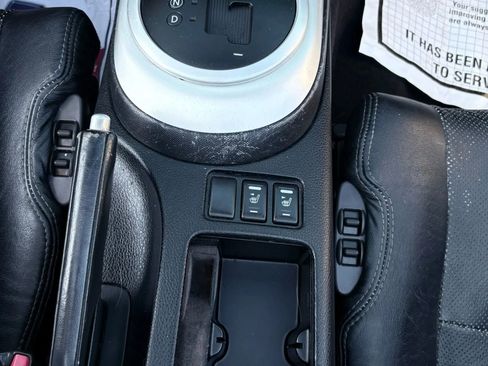 Used 2007 Nissan 350Z Touring image 20