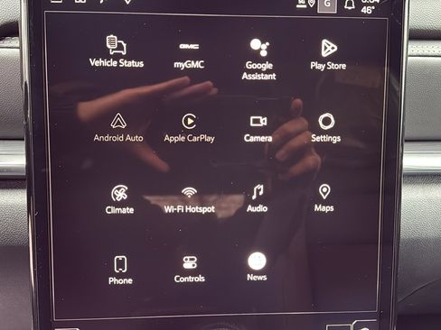 New 2026 GMC Terrain Elevation w/ Elevation Premium Package image 13