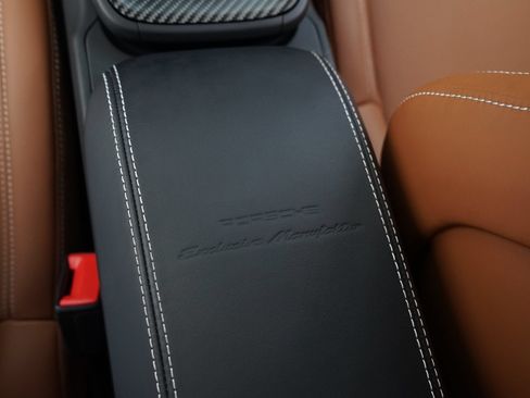 Used 2026 Porsche 911 GT3 RWD image 14