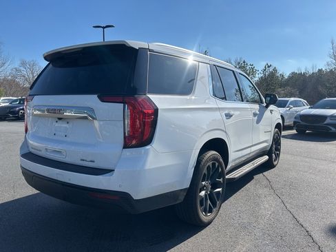 Used 2022 GMC Yukon SLE image 5