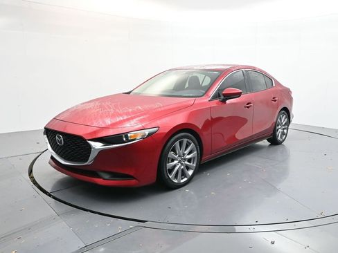 Used 2022 MAZDA MAZDA3 s image 1