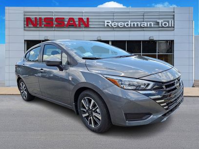 New 2025 Nissan Versa SV w/ Trunk Package