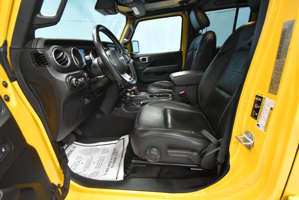 Used 2020 Jeep Wrangler Unlimited Sahara AWD/4WD image 5