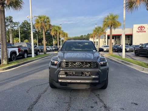 Used 2025 Toyota 4Runner TRD Off-Road Premium AWD/4WD image 3