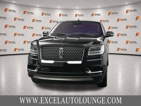 Used 2020 Lincoln Navigator Reserve w/ Luxury Package RWD image 8