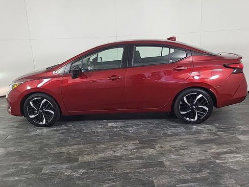 Used 2024 Nissan Versa SR image 18
