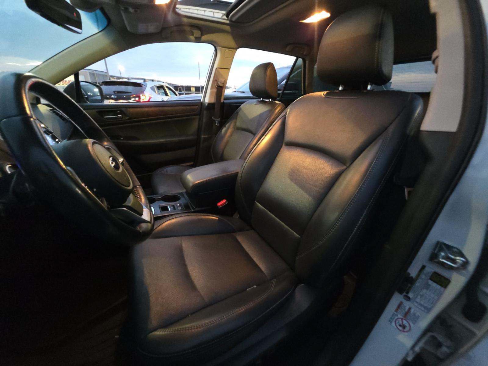 Used 2019 Subaru Outback 2.5i Limited AWD/4WD image 6