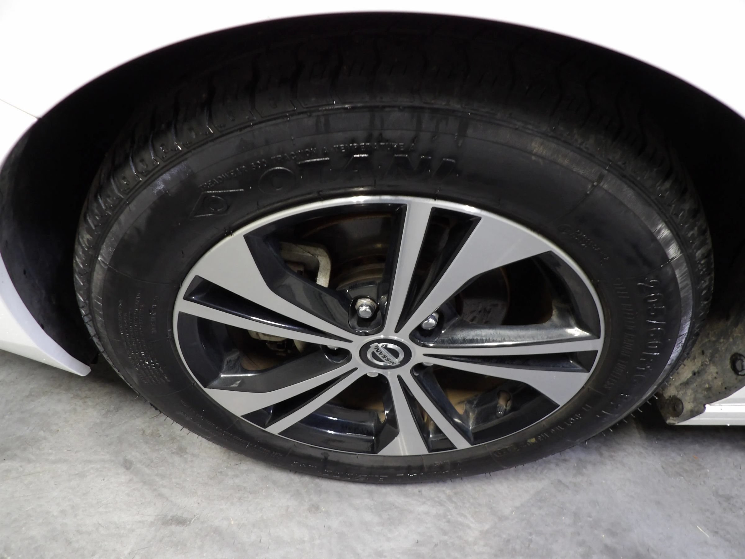 Used 2021 Nissan Sentra SV FWD image 20