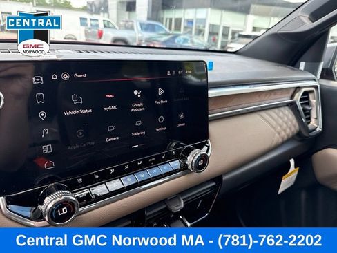 New 2026 GMC Canyon Denali AWD/4WD image 16