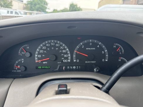 Used 2002 Ford F150 King Ranch AWD/4WD image 18