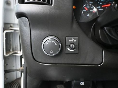 Used 2022 Chevrolet Express 2500 w/ Driver Convenience Package image 27