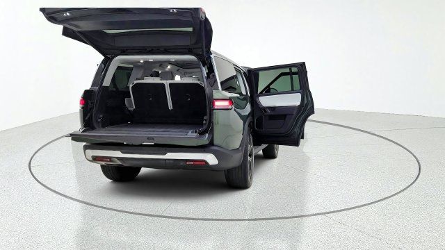 Used 2023 Rivian R1S Adventure Quad AWD/4WD image 17