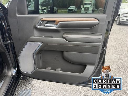 Used 2024 Chevrolet Silverado 2500 High Country w/ Technology Package AWD/4WD image 22