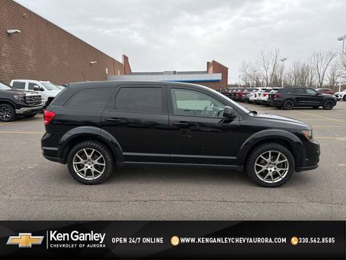 Used 2019 Dodge Journey GT w/ Family Entertainment Group image 1
