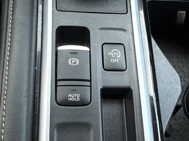 Used 2022 Nissan Pathfinder SV FWD image 20