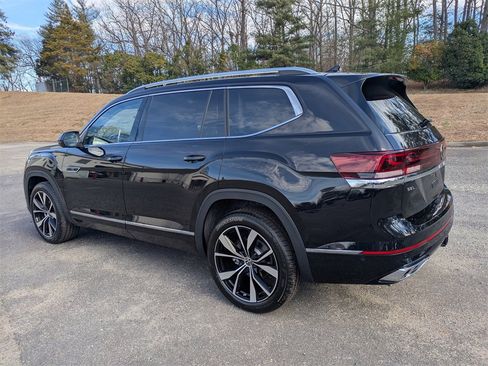 New 2026 Volkswagen Atlas SEL Premium R-Line image 6