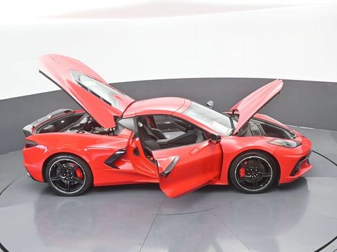 Used 2020 Chevrolet Corvette Stingray Preferred Cpe w/ 2LT Preferred Equipment Group RWD image 65