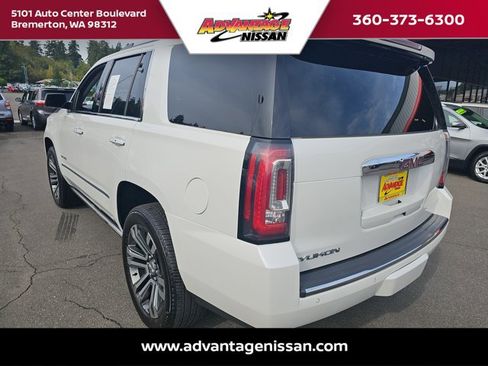 Used 2018 GMC Yukon Denali image 3