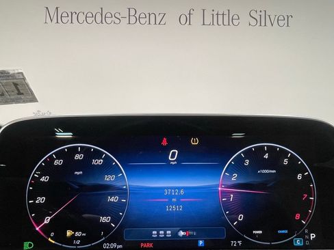 Used 2025 Mercedes-Benz E 350 4MATIC Sedan image 30