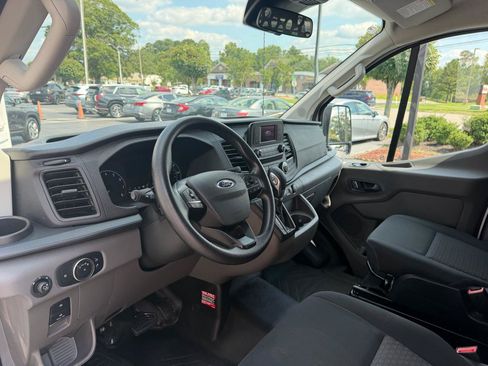 Used 2025 Ford Transit 250 Low Roof w/ Exterior Upgrade Package RWD image 10