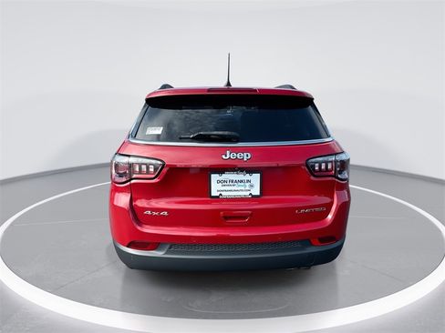 Used 2021 Jeep Compass Limited image 7