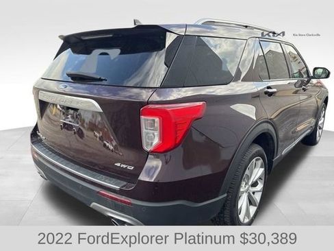 Used 2022 Ford Explorer Platinum w/ Equipment Group 601A AWD/4WD image 8